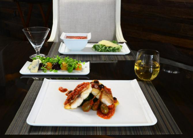 Front Of The House - Nouvelle 13" x 6.5" Bright White Rectangular Porcelain Plate, Pack of 6 - DDP017WHP22