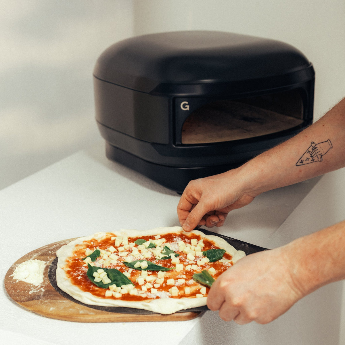 Gozney - Arc Lite Outdoor Pizza Oven, 12" Pizza, Propane - GAPOBUS1226