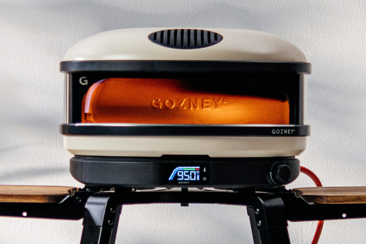 Gozney - Arc Outdoor Pizza Oven, 14" Pizza, Propane - Off Black - GAPOBUS1425