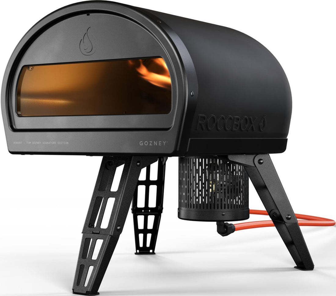 Gozney - Roccbox Outdoor Pizza Oven, 12" Pizza, Propane with wood option - Black - GRPBKUS1615