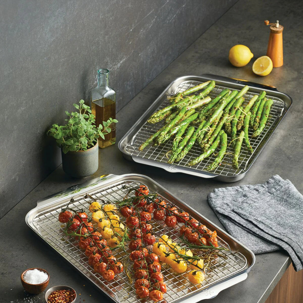 Hestan - Provisions 2 Pc Set - 13" x 18" Stainless Steel Half Sheet with 2 Cooling Racks - 48824-C