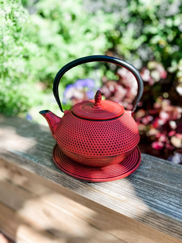 Ja By Frieling - Arare 40 Ounce Red Cast Iron Teapot and Trivet with Stainless Steel Infuser - J25910