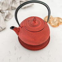 Ja By Frieling - Arare 40 Ounce Red Cast Iron Teapot and Trivet with Stainless Steel Infuser - J25910