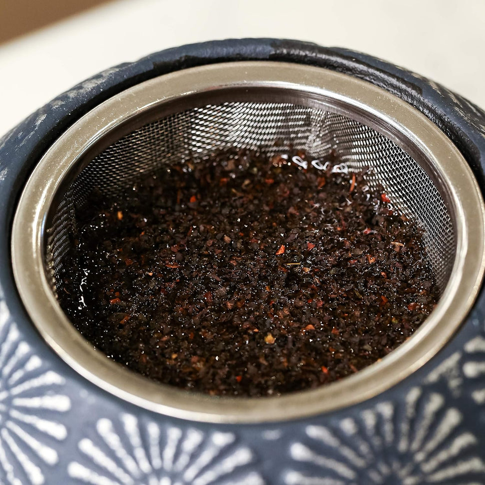 Ja By Frieling - Hani 40 Ounce Blue/Silver Cast Iron Teapot with Stainless Steel Infuser - J25481