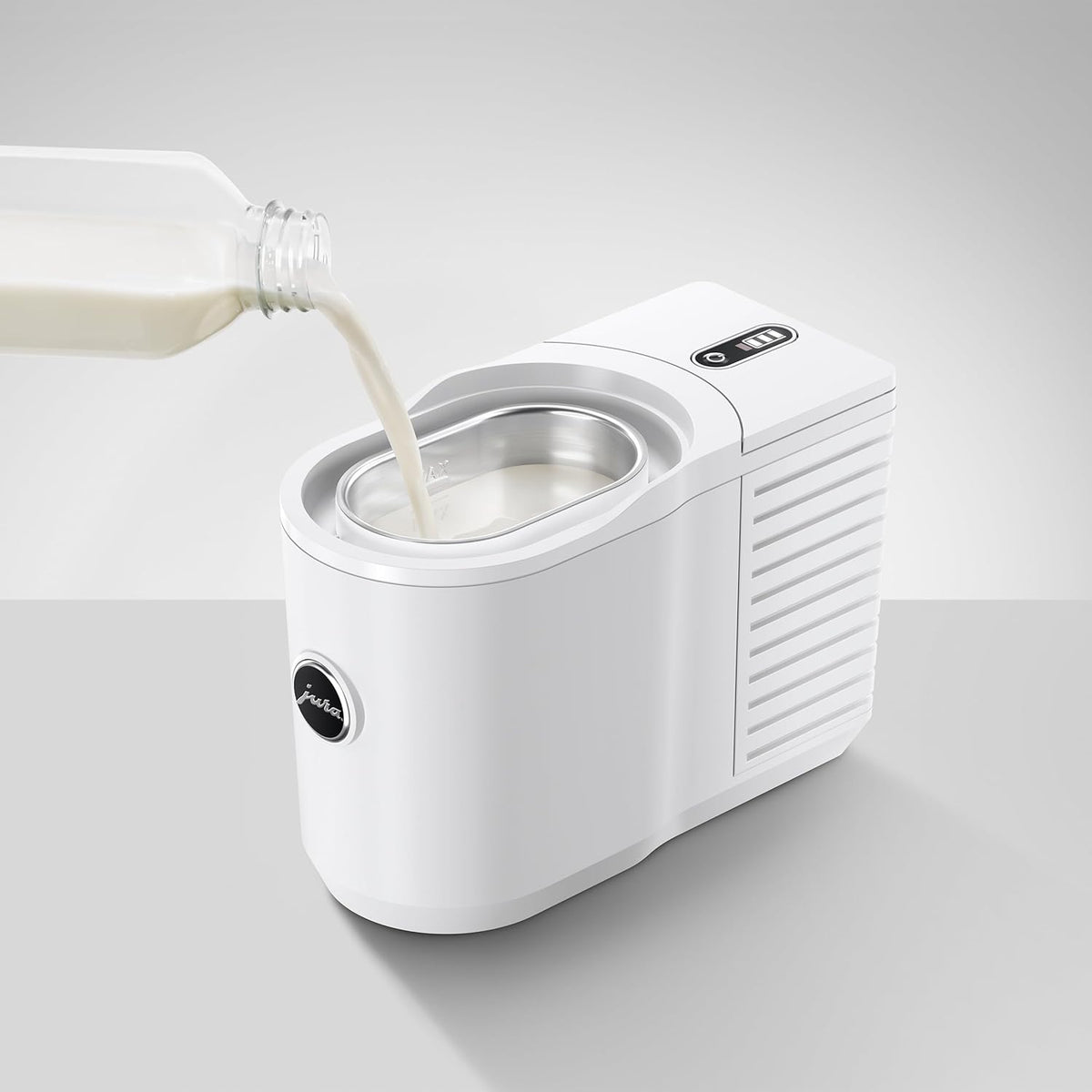 Jura - 0.6 L White Cool Control Milk Cooler - 24285