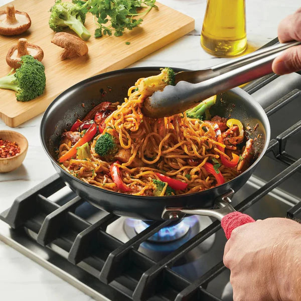 KitchenAid - 10"/25 cm Carbon Steel Stir Fry Pan - 48736-C