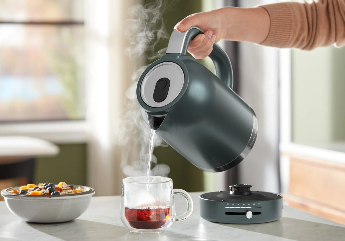 KitchenAid - 1.7 L Juniper Electric Kettle - KEK1701JP