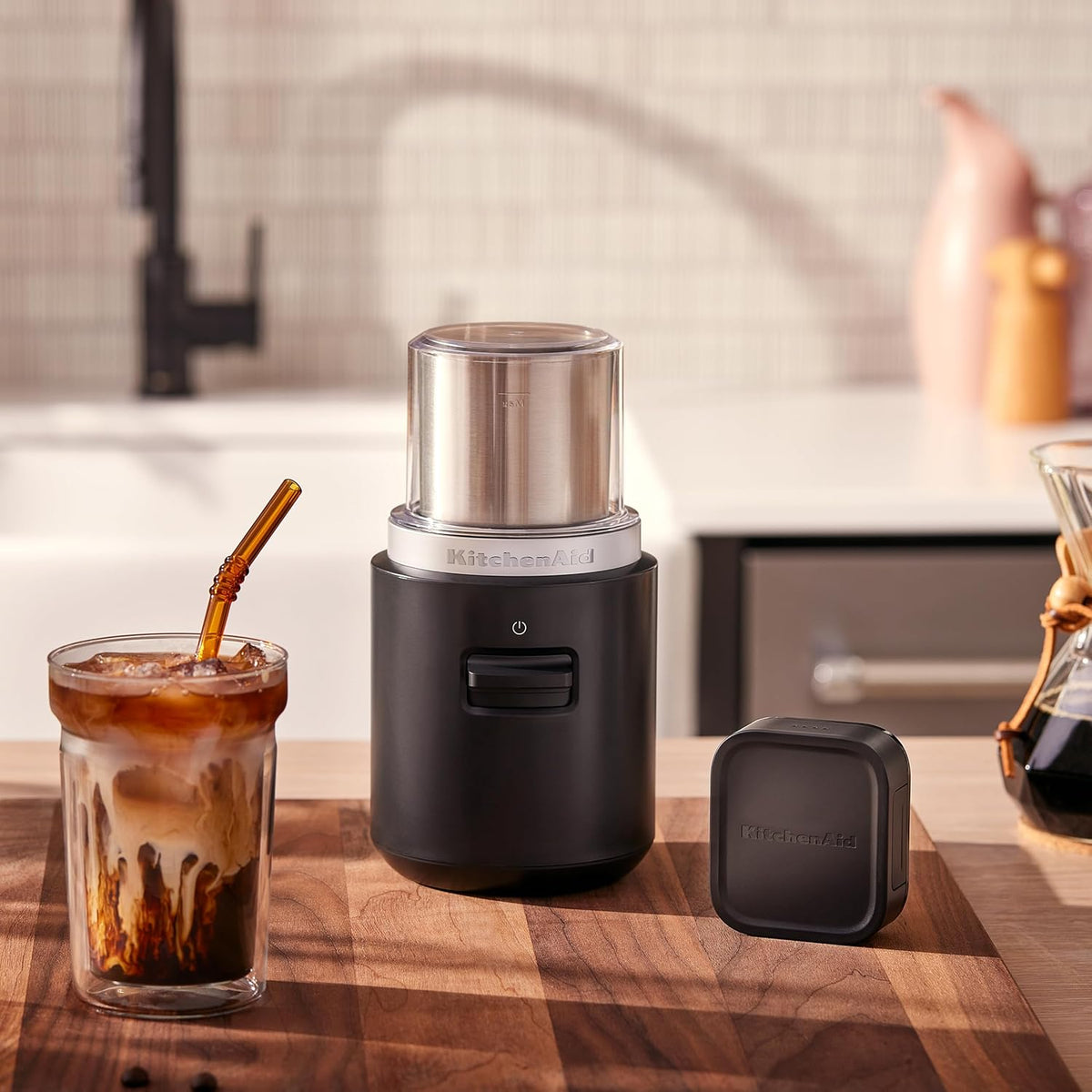 KitchenAid - Black Matte Cordless Blade Coffee Grinder - Battery Included - KBGR111BM - DISCONTINUED