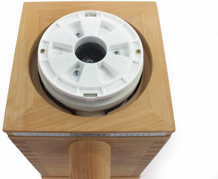 KoMo Mills - Fidibus XL Plus Beechwood Electric Mill With Cooling Fan - 05002