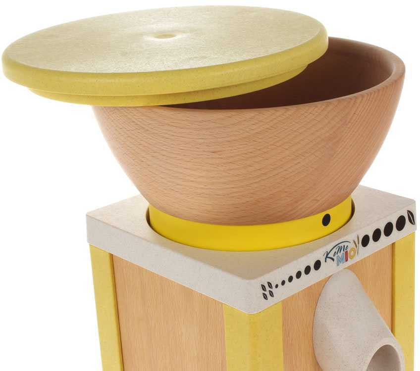 KoMo Mills - KoMo Mio Yellow Electric Grain Mill with Beechwood & Arboblend Housing - 02040