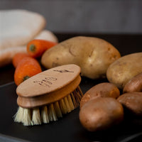 Kuchenprofi - 5.5" Vegetable Brush & Scrubber for Food with Wood Handle - K0973501000