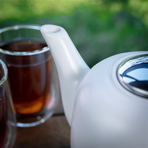 Kuchenprofi - London 9.5" White Ceramic Teapot with Stainless Steel Infuser - K1046002200