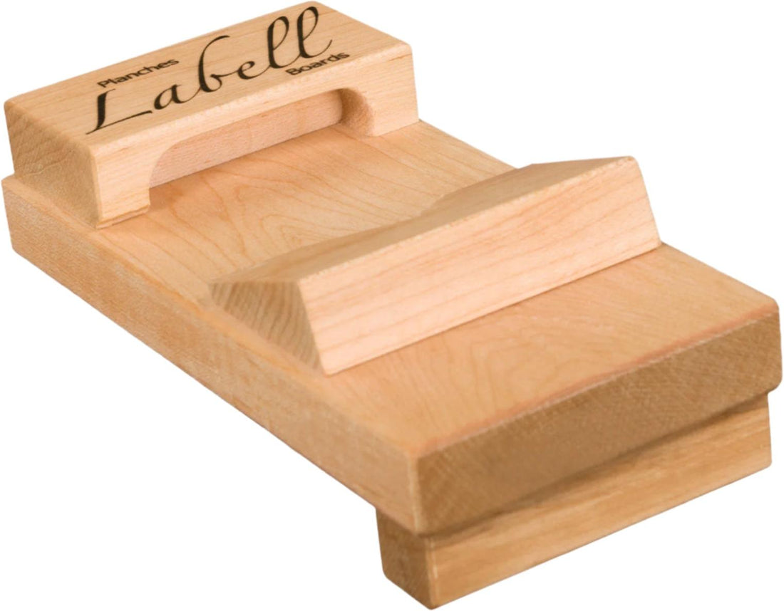 Labell - 16" x 11" x .75" Maple Face Grain Oyster Shucking Board - LA-63012