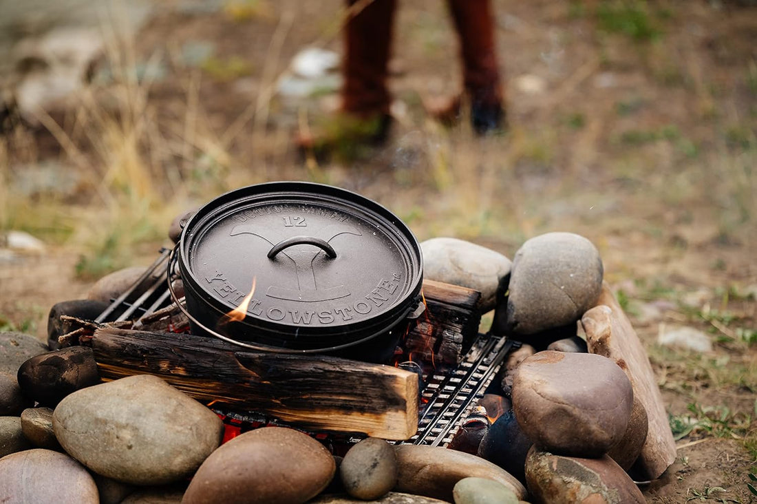 Lodge - Yellowstone 12 Inch / 8 QT Deep Camp Dutch Oven - L12DCOYW