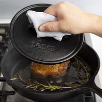 Lodge - Yellowstone 8 Inch Round Grill Press - L8RFIPYW