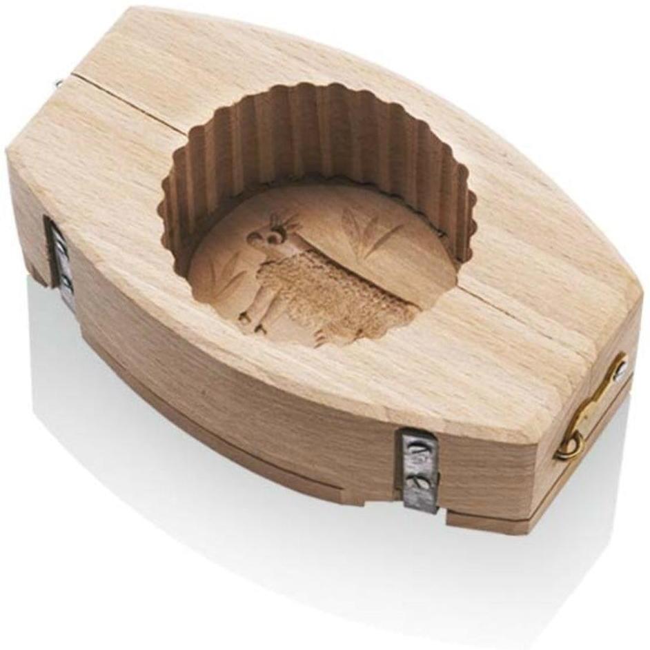 Louis Tellier - 250 g Beechwood Fluted Butter Moulds with Round Cow Decoration - BAR104