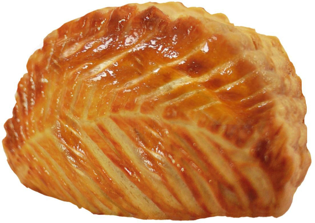 Louis Tellier - 9.44" Stainless Steel Plain Round & Apple Turnover Pastry Cutter with Handle - 845170