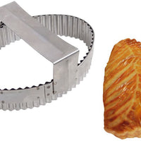 Louis Tellier - 9.44" Stainless Steel Plain Round & Apple Turnover Pastry Cutter with Handle - 845170