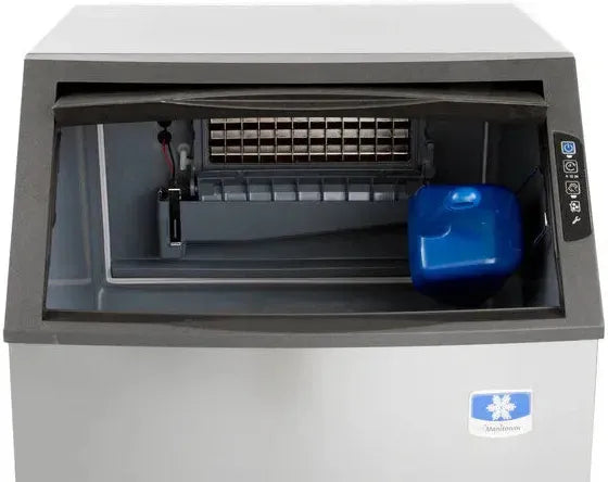 Manitowoc - 115V Volt Grounded Power Cord 26" Air Cooled Undercounter Full Dice Ice Machine with 90 lb. Bin - UDF0140A-161B