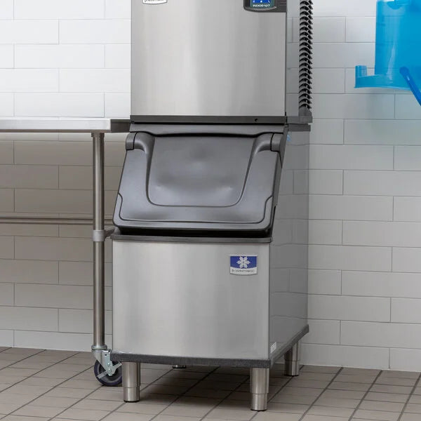 Manitowoc - 264 lbs D-Style Ice Storage Bin - D320