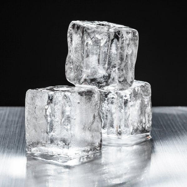 Manitowoc - CrystalCraft Premier 15" Air Cooled Undercounter Square Cube Ice Machine with 25 lb. Bin and 45 lbs Production Per 24 Hours - USE0050A-161