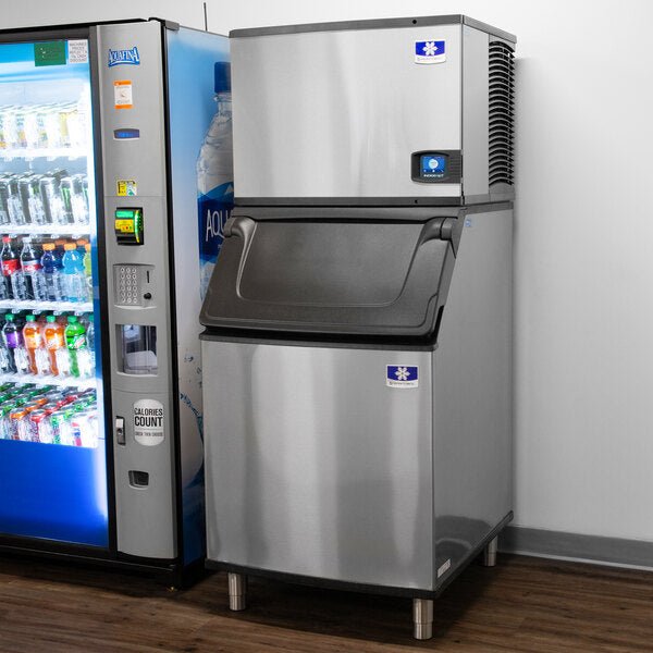 Manitowoc - Indigo NXT 120V 30" Water Cooled Full Dice Cube Ice Machine with Luminice II Built In - IDT0450W-161X