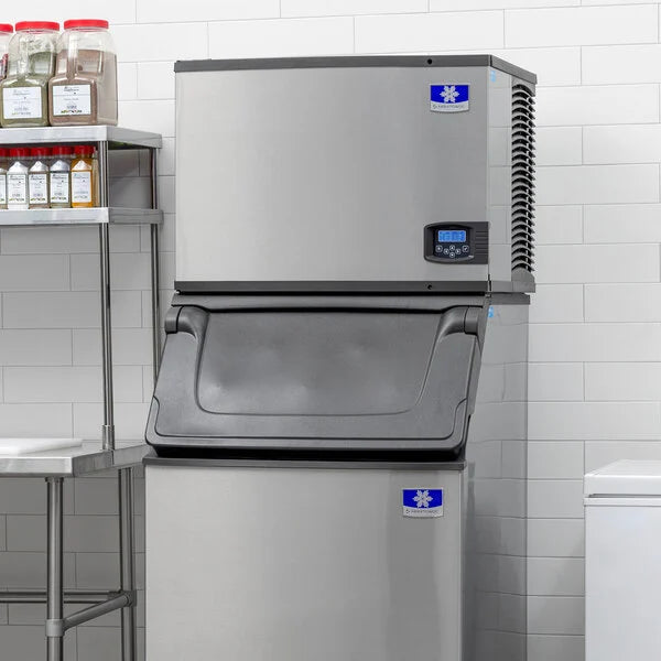 Manitowoc - Indigo NXT 120V 30" Water Cooled Half Dice Cube Ice Machine with 550 lbs/24 Hr - IYT0500W-161