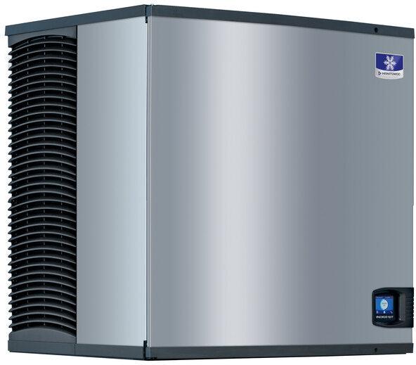 Manitowoc - Indigo NXT 208-240V 30" Water Cooled Half Dice Cube Ice Machine With 865 lbs Production Per 24 Hours - IYT0900W-261