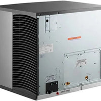 Manitowoc - Space Maker 208-240V 34" Water Cooled Full Dice Cube Ice Machine With 900 lbs Production Per 24 Hours - IDT0900W-261V