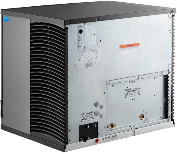 Manitowoc - Marine Model 208-240V 34" Water Cooled Half Size Cube Ice Machine With 900 lbs Production Per 24 Hours - IYT0900W-261M