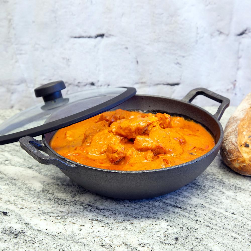Meyer - 26 cm Cast Iron Kadai with Lid Knob Bilingual Packaging - 48495