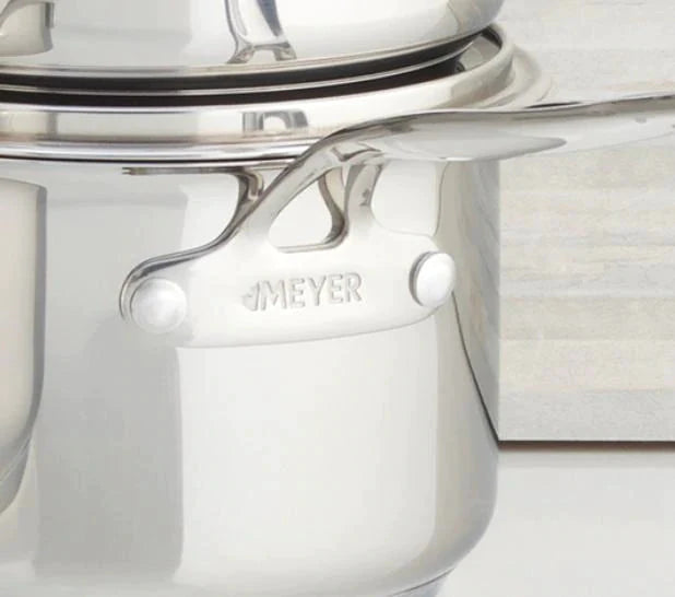 Meyer - 4 L Confederation Series Sauté Pan with Lid - 2408-24-04