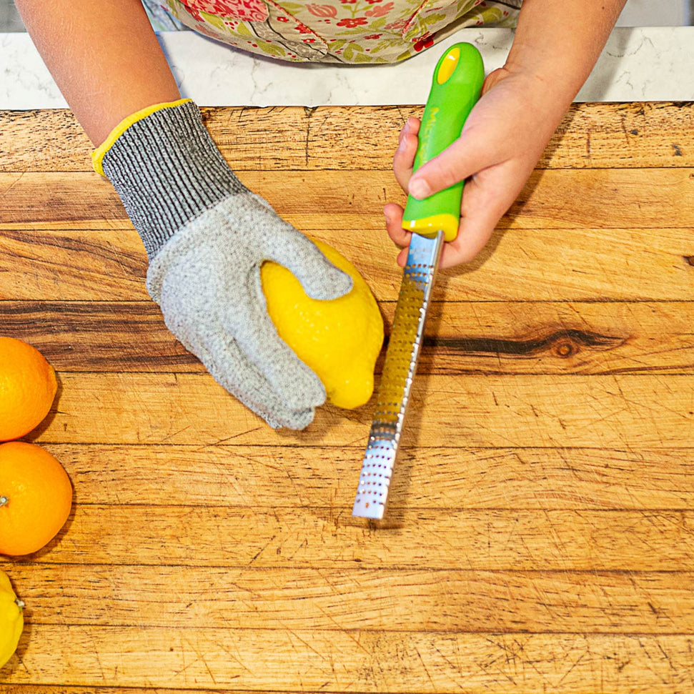 Microplane - Cut Resistant Glove & Zester Kids Size - 36696