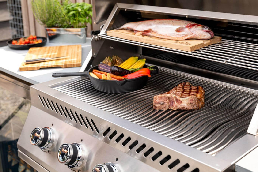 Napoleon - Built-in 500 Series 32" Natural Gas Stainless Steel Grill Head - BI32NSS