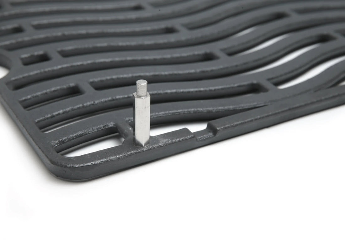 Napoleon - Cast Iron Infrared Side Burner Grid for LEX 485 & Prestige® 450/500/665 - S83010