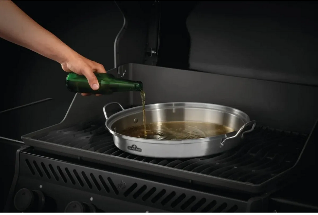 Napoleon - PRO Chicken Infusion Roaster - 56067