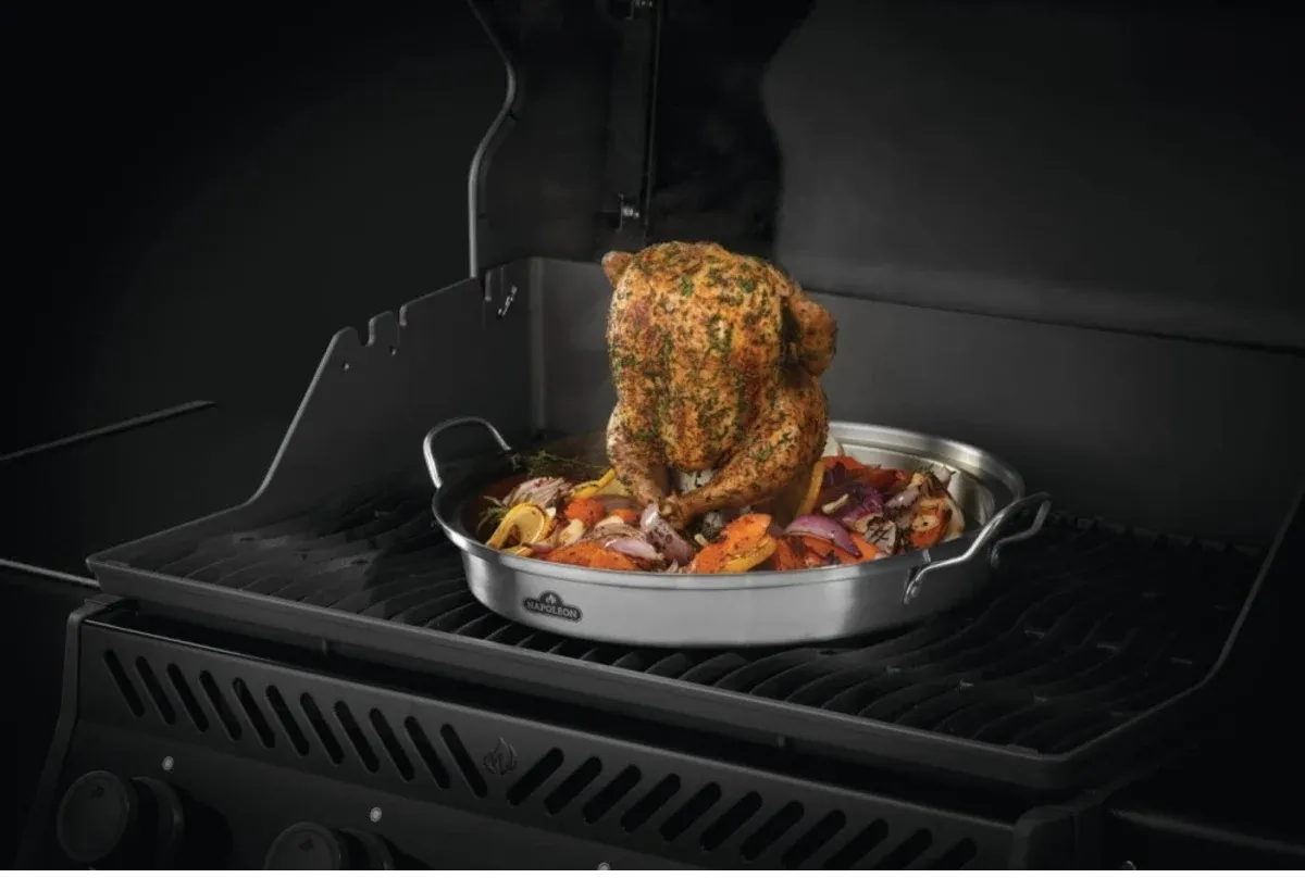 Napoleon - PRO Chicken Infusion Roaster - 56067