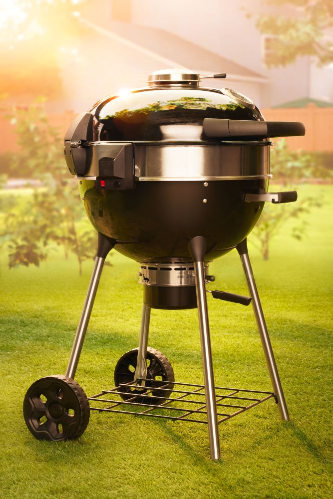 Napoleon - PRO22 Charcoal Kettle Grill, Black - PRO22K-LEG-3