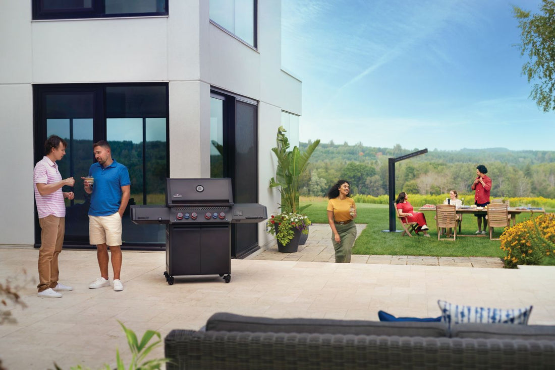 Napoleon - Phantom Prestige® 500 Connected, Natural Gas Grill with Infrared Side and Rear Burner, Matte Black - P500VXRSIBNK-PHM