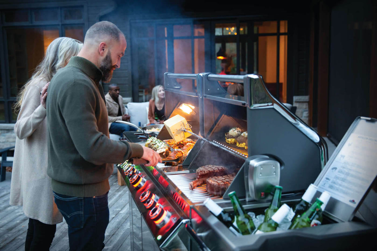 Napoleon - Prestige® PRO 825 Propane Gas Grill with Power Side Burner and Infrared Rear & Bottom Burners, Stainless Steel - PRO825RSBIPSS-3