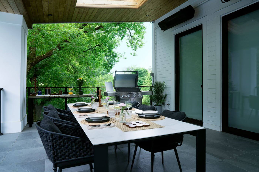 Napoleon - Rogue® PRO 525 Natural Gas Grill with Infrared Side Burner, Stainless Steel - RP525SIBNSS-2