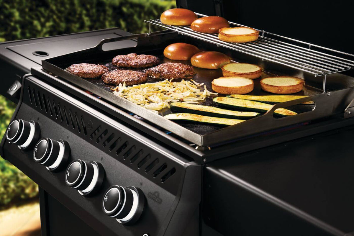 Napoleon - Rogue® PRO Phantom 30 Inch Griddle, Rust-Resistant Stainless Steel Cooktop, Natural Gas - RP30FTNK-PHM