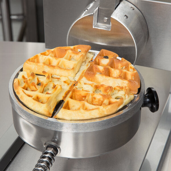 Nemco - 120V Single Belgian Waffle Maker with Fixed Grids and Silverstone - 7020A-1S (ETA 4-6 Weeks)