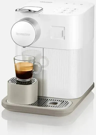 Nespresso - White Gran Lattissima Espresso Machine by De’Longhi - EN640WCA