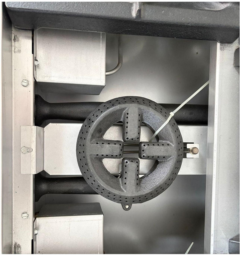 Noriota - 24" Commercial Gas Range with 4 Burners and Oven - NR24 - ETA MID AUGUST