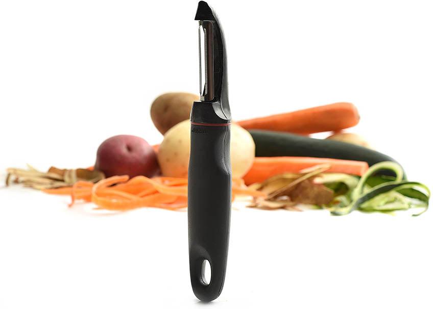 Norpro - GRIP-EZ Black Peeler - 110B