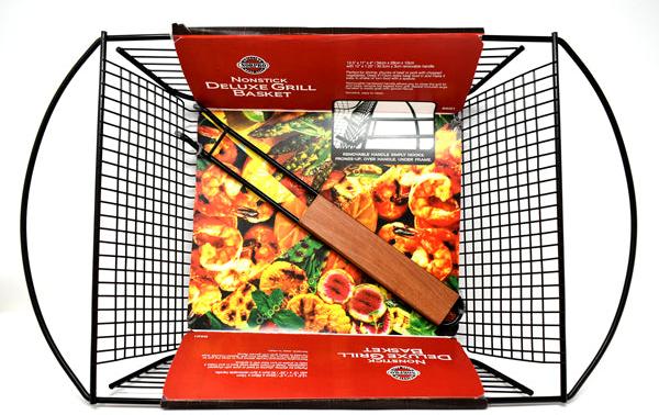 Norpro - Non Stick Deluxe Grill Basket - 8661