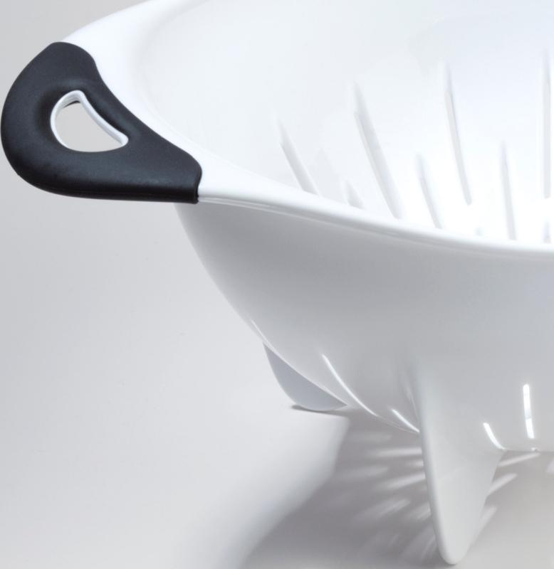 OXO - 4 QT Colander - 38281WH