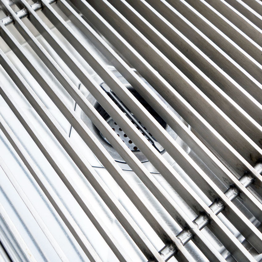 Omcan - 18″ x 18″ Floor Drain with Stainless Steel Grating Bar - 44612