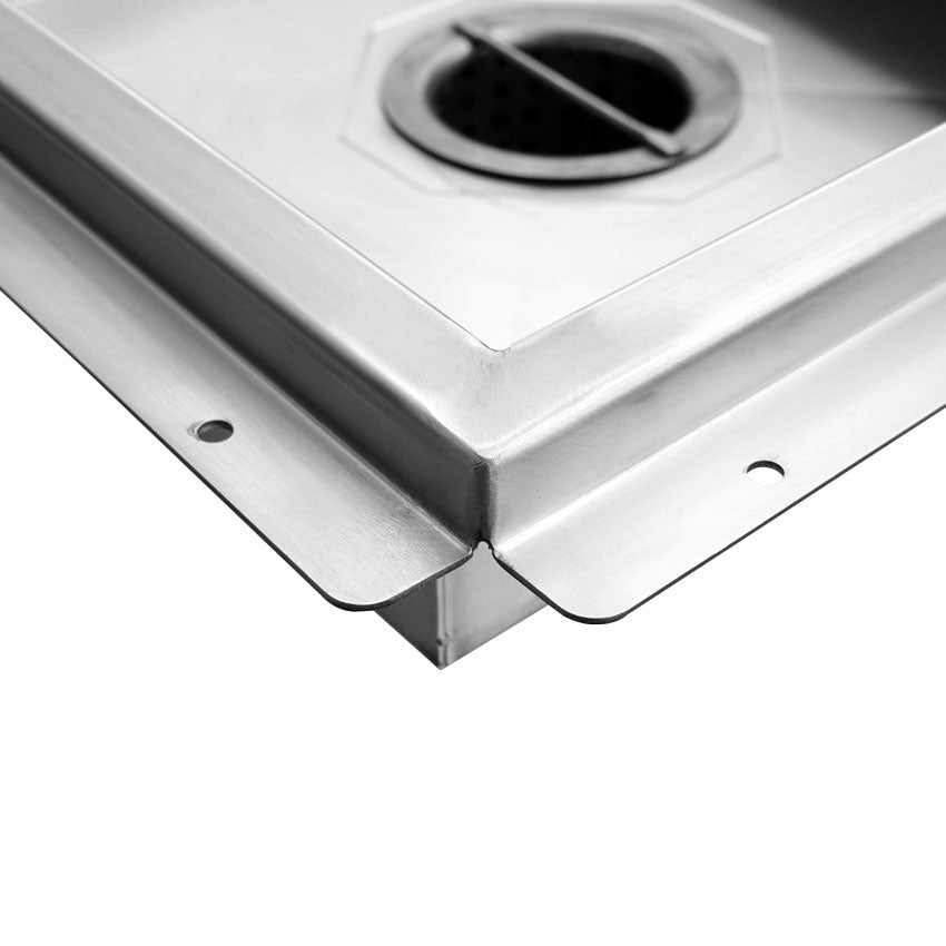 Omcan - 18″ x 18″ Floor Drain with Stainless Steel Grating Bar - 44612